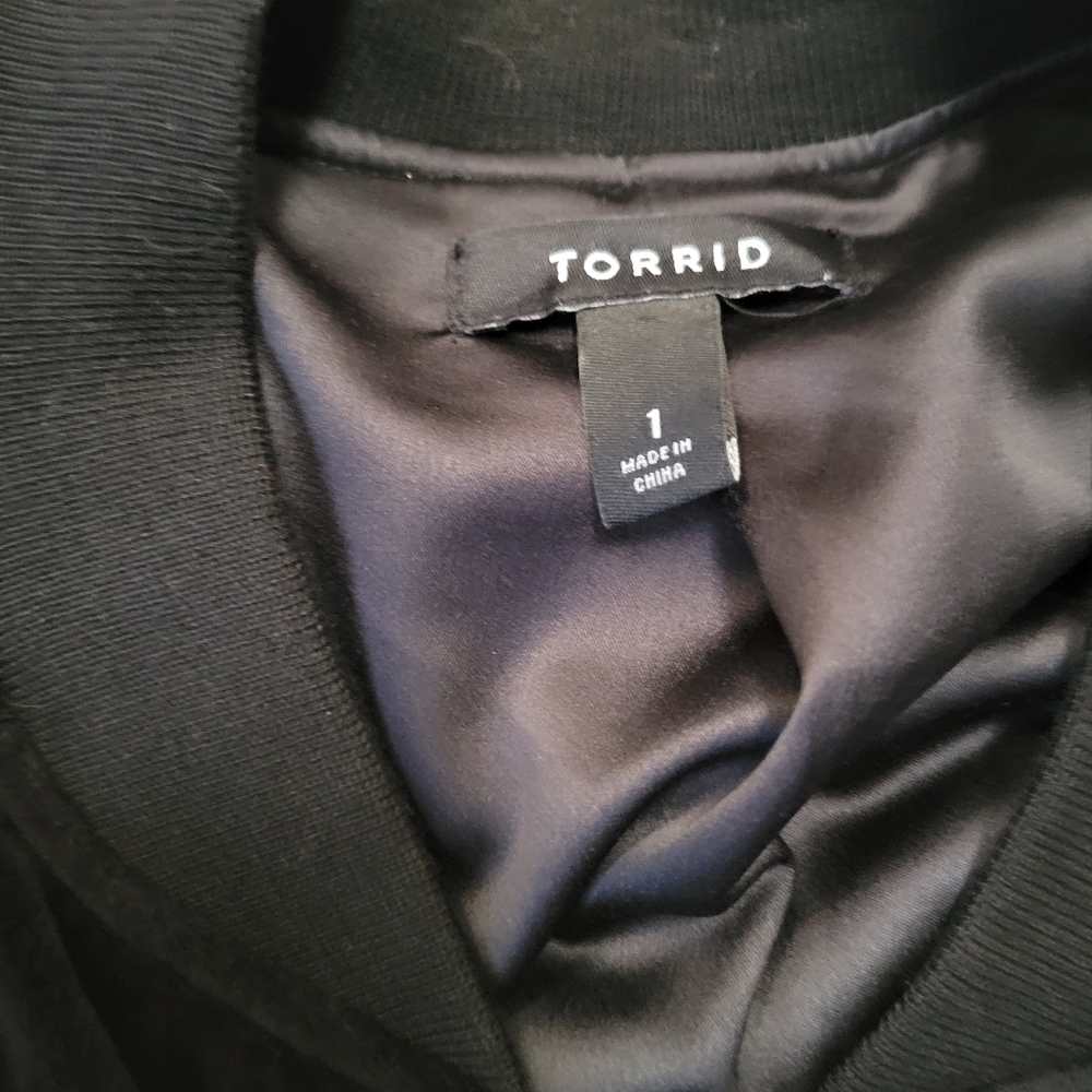 Torrid Black Velvet Boho Embroidered Floral Jacket - Picture 6 of 7